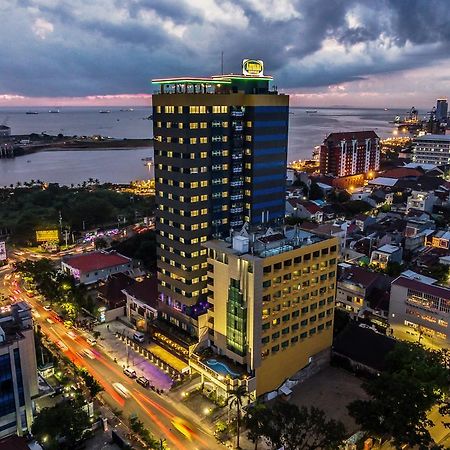 Arthama Hotels Makassar Macáçar Exterior foto
