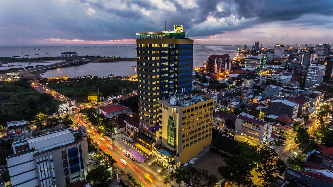 Arthama Hotels Makassar Macáçar Exterior foto